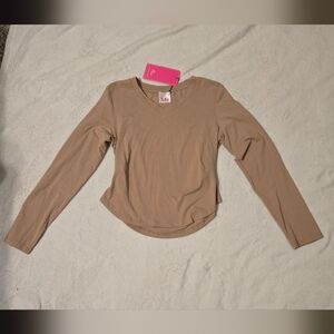 So Me V-Neck Beige Top Tapered Sides NWT